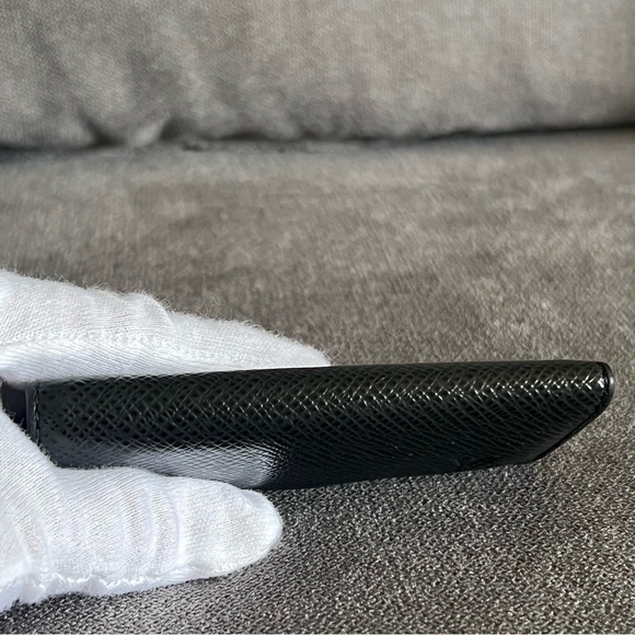 LOUIS VUITTON KEY HOLDER - Picture 7 of 9